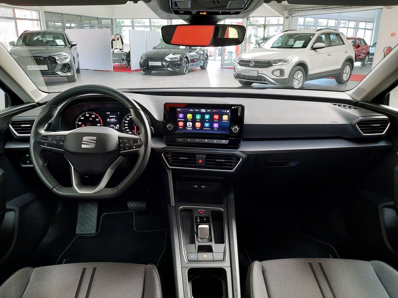 Fahrzeugabbildung SEAT Leon ST Style TSI DSG *LED*PDC*Sithzg*AppConn.*