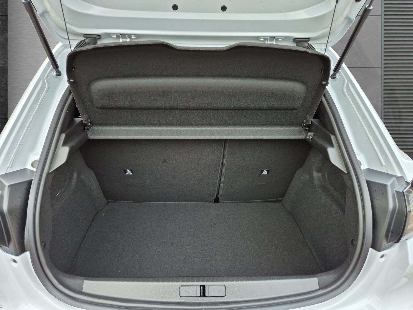 Peugeot 208 - Bild 5