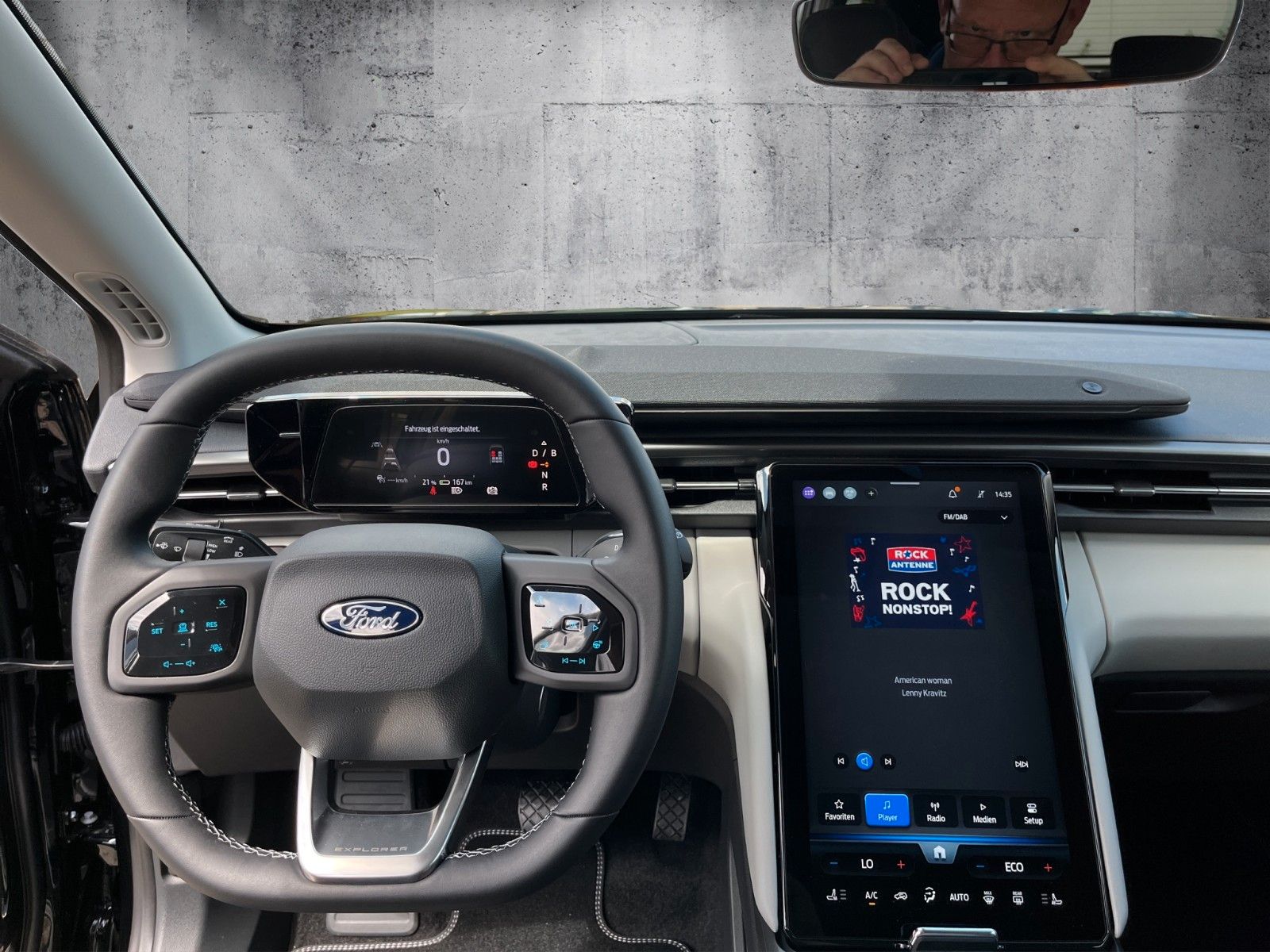 Fahrzeugabbildung Ford Explorer Select RWD