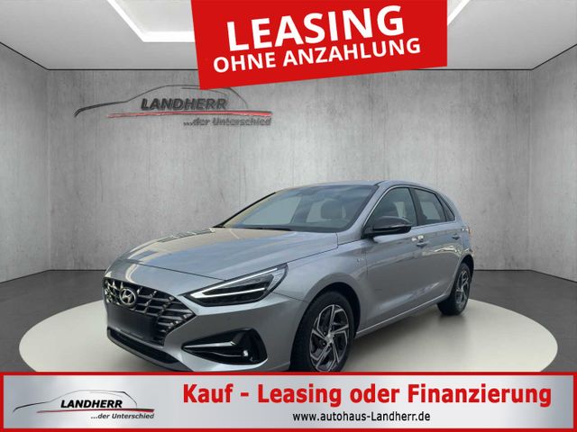 Hyundai i30 1.5 T-GDI Play //LED/Kamera/SHZ/LKH