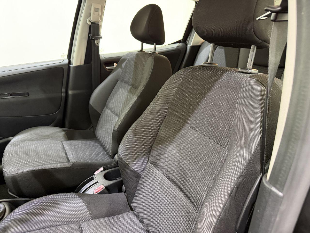 Peugeot 207 2010 — photo 27
