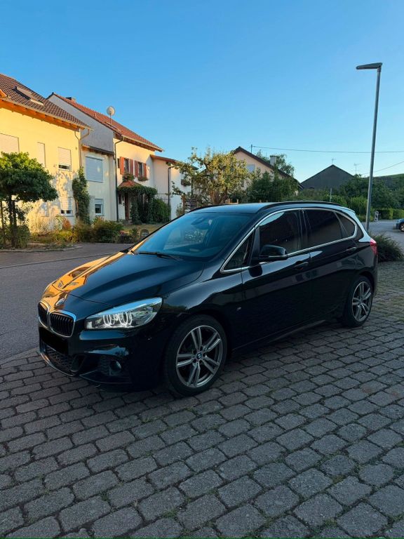 Image of BMW 218