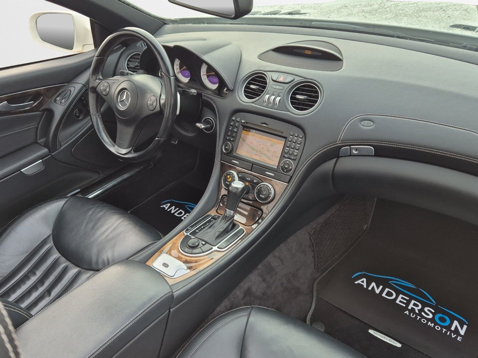 Fahrzeugabbildung Mercedes-Benz SLR SL 350 PIECHA CARBON PANO MEMORY H&K LED