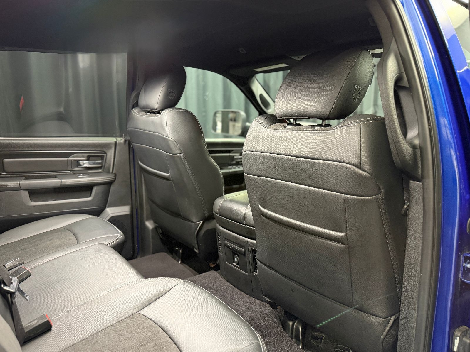 Fahrzeugabbildung Dodge Dodge RAM 1500 5.7 V8 4x4 REBEL|LPG|NAVI|KAMERA|