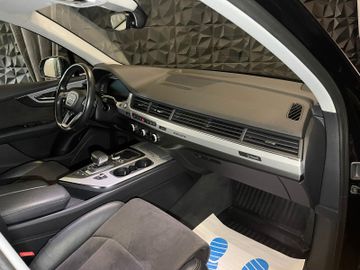 Audi Q7 - 12