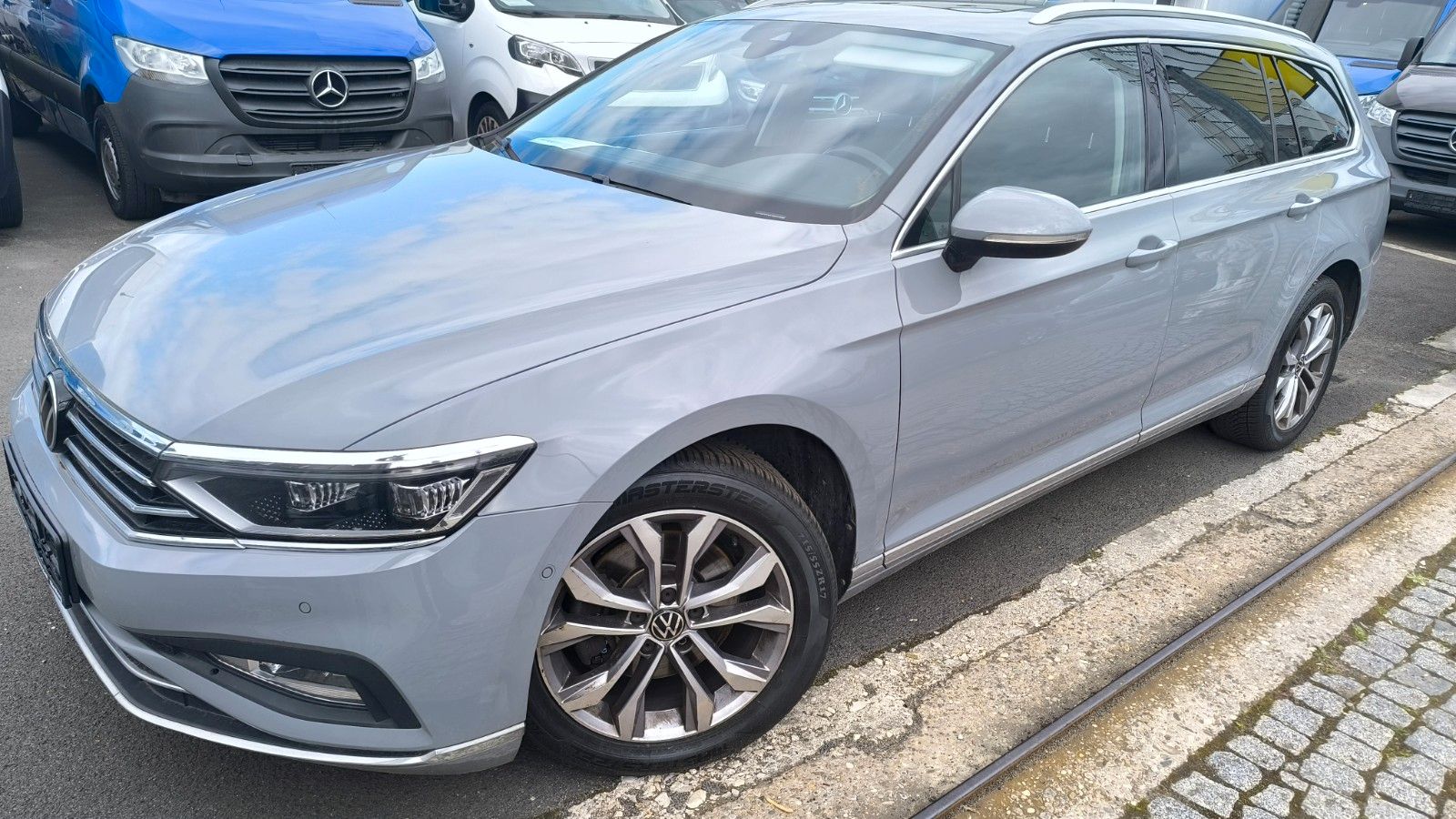 VW Passat 2.0 TDI SCR DSG Elegance, VOLL