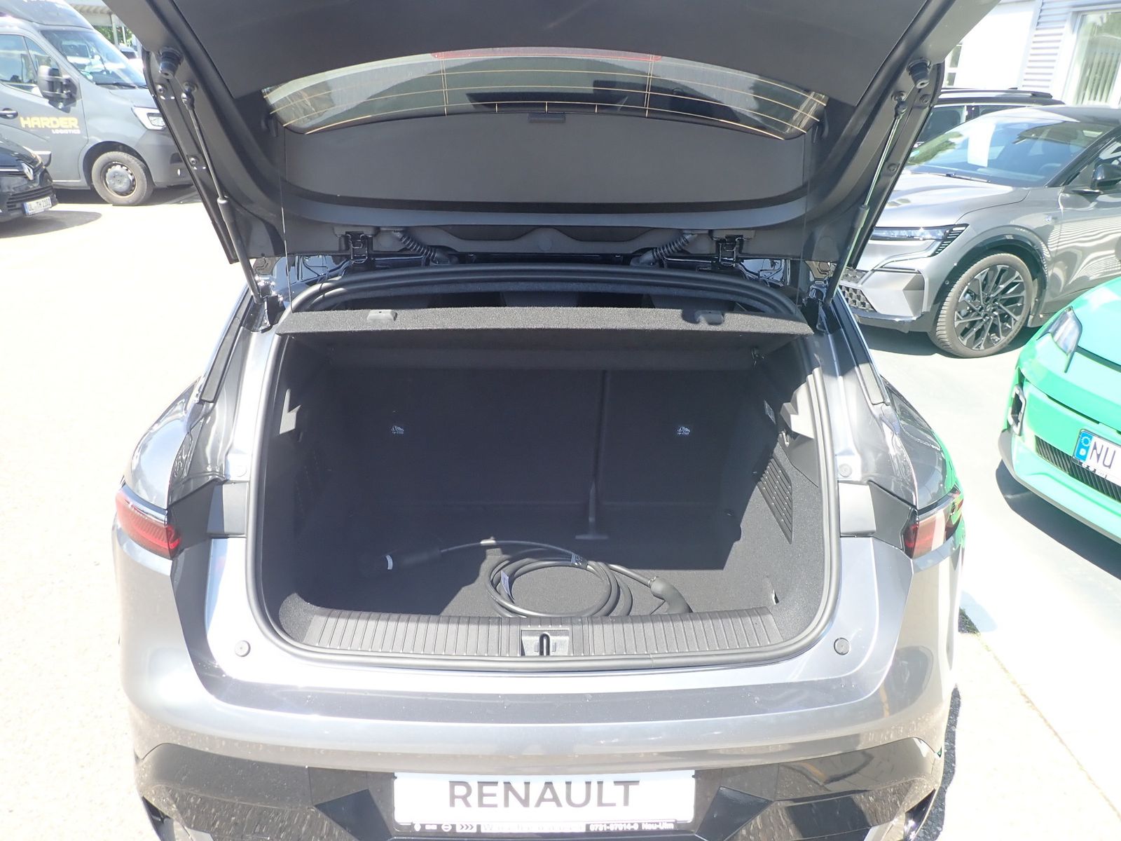 Fahrzeugabbildung Renault Megane E-TECH 100% ele Techno 220 Comfort Range