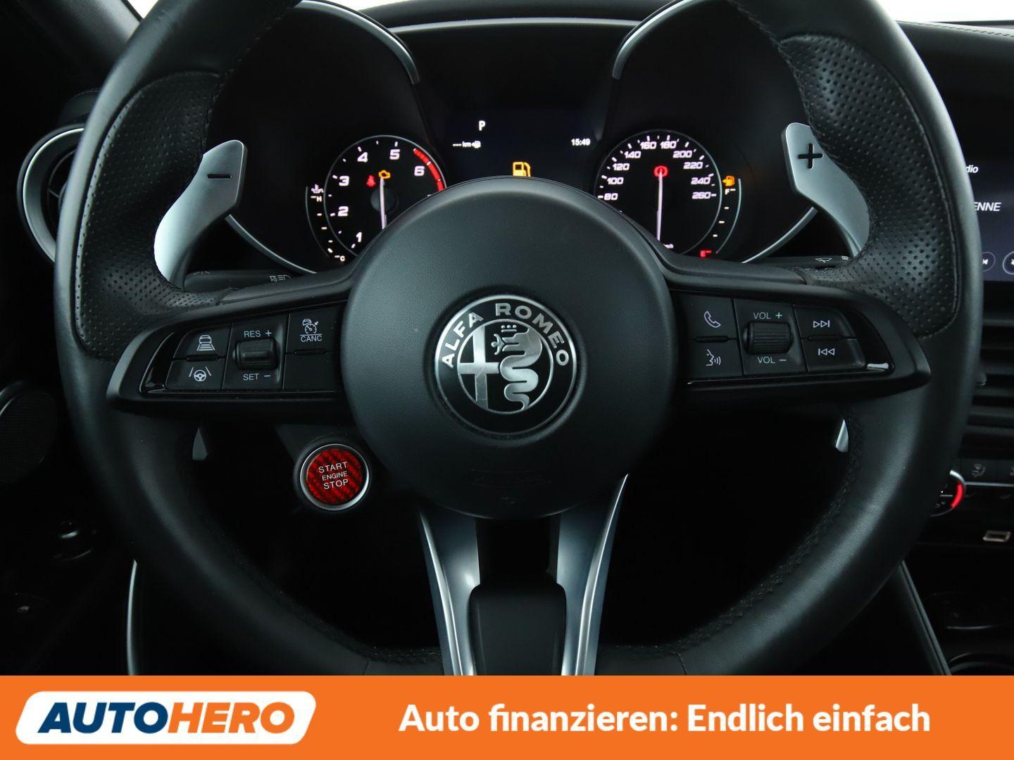 Alfa Romeo Giulia 2.0 Turbo Veloce Aut.*NAVI*BI-XENON*ACC*, миниатюра 17
