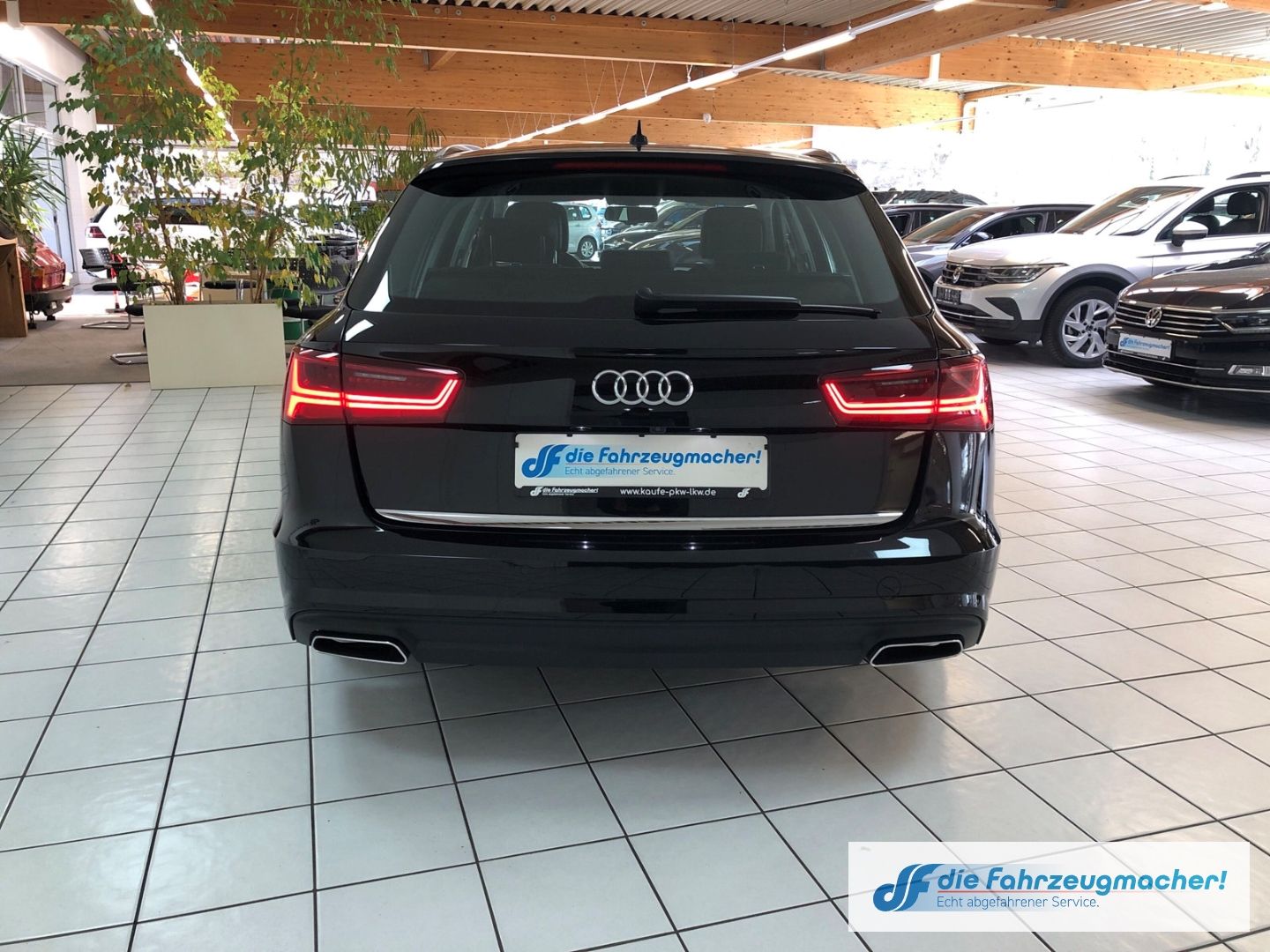 Fahrzeugabbildung Audi A6 Avant 2.0 TDI ultra Navi Bi-Xenon El. Heckkla