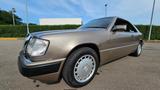 Mercedes-Benz CE 300 - Mercedes-Benz CE 300 aus 1990