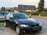 BMW 320 Baureihe 3 Lim.320i*NAVI*NEU*TÜV* Schiebeda* - gebrauchte BMW 320 aus dem Jahr 2011