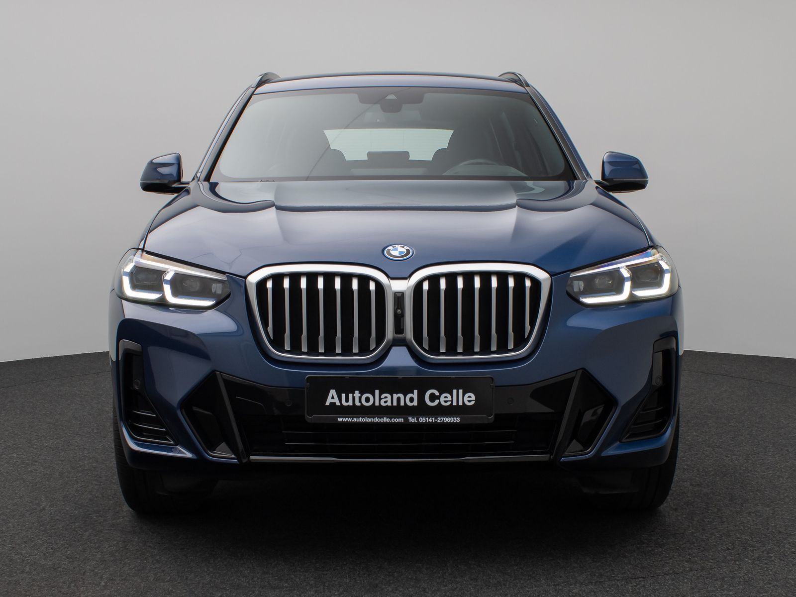 Fahrzeugabbildung BMW X3 xD30e M Sport 360°Laser HUD DAB HiFi AHK 20"