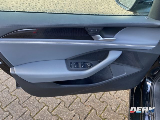 Volkswagen Passat Variant 1.5 eTSI DSG Business Winterpaket