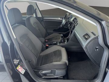 Volkswagen Golf - 11