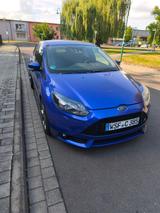 Ford Focus 2,0 ST mit SYNC3, RFK, Navi, DAB+ - Ford Focus aus 2012: ST