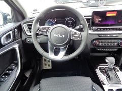 KIA Ceed Sportswagon 1.6 Plug-in Hybrid Platinum KIA Ceed Sportswagon 1.6 Plug-in Hybrid Platinum