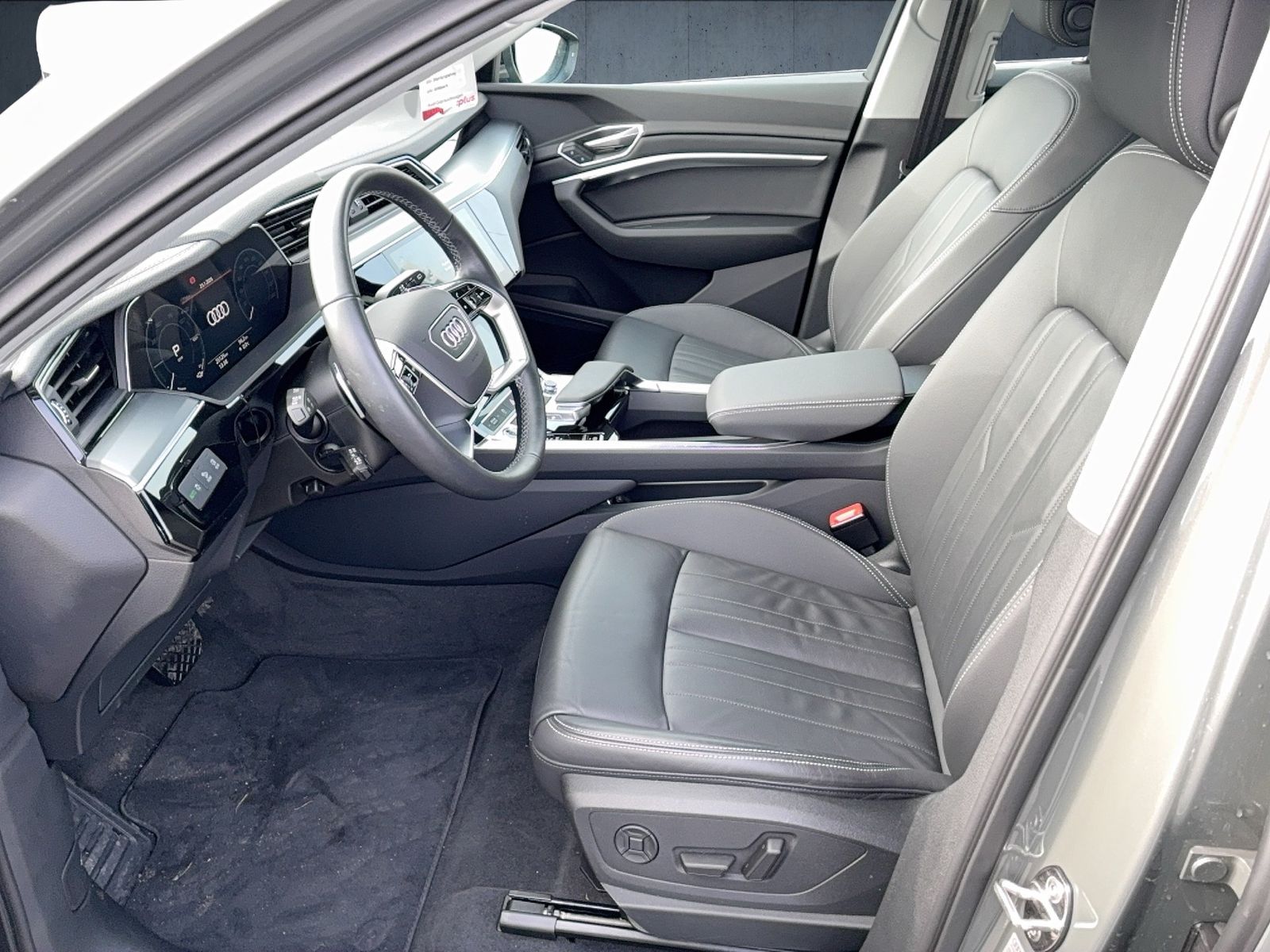 Audi Q8 e-tron - Bild 10