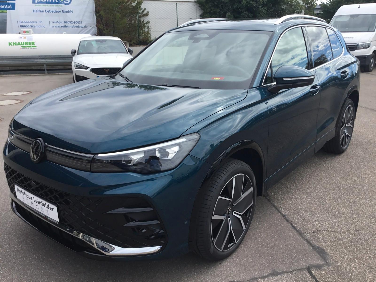 Volkswagen Tiguan 2.0 TDI DSG 4M R-Line+AHK+20"+Matrix+Pano