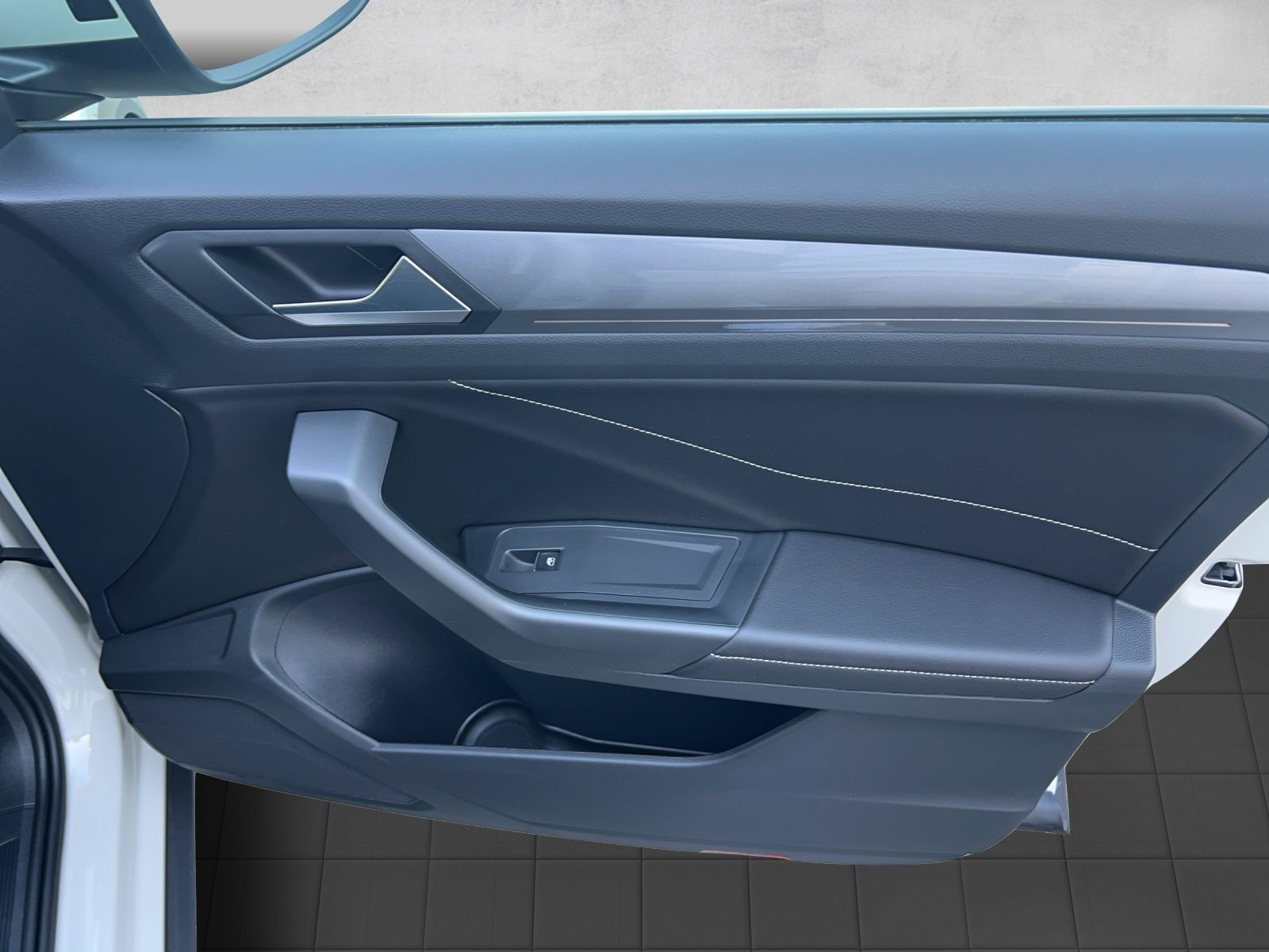 T-Roc Style 1.5 l TSI DSG Pano*Navi*ACC*IQ-Light