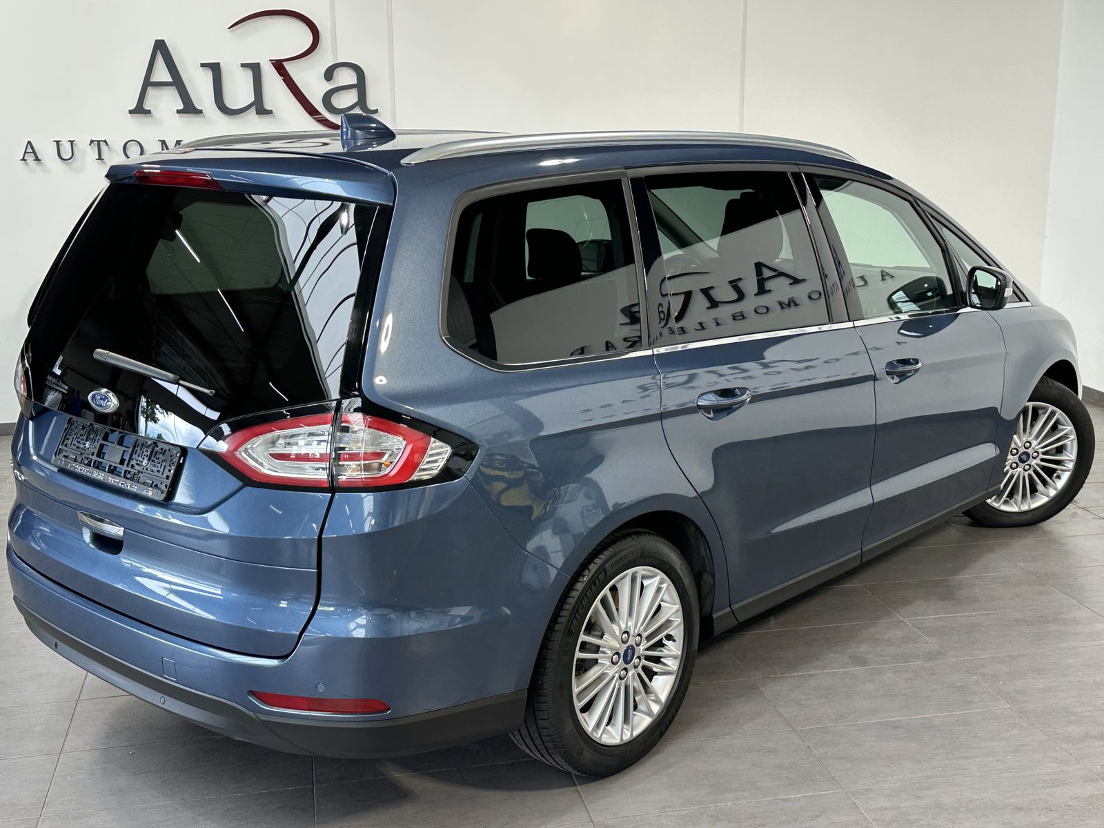 Fahrzeugabbildung Ford Galaxy 2.0 EB Aut. 7-Sitzer Titanium NAV+LED+AHK