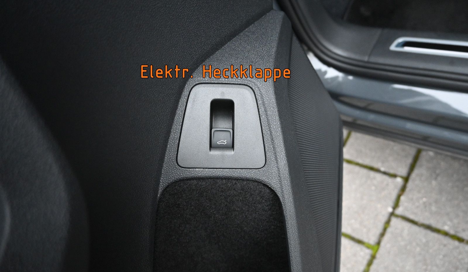 Fahrzeugabbildung Volkswagen Tiguan 2.0 TDI DSG Elegance °ACC°AHK°360°MASSAGE