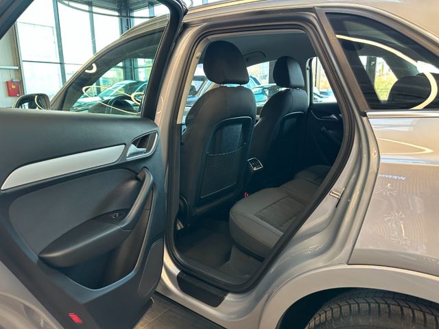 Audi Q3 sport quattro *TOTWASSIST*LED*NAVI*AHK*KAM*