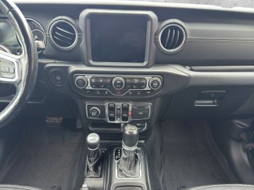 Jeep Wrangler Unlimited Sahara 2.2 CRDi