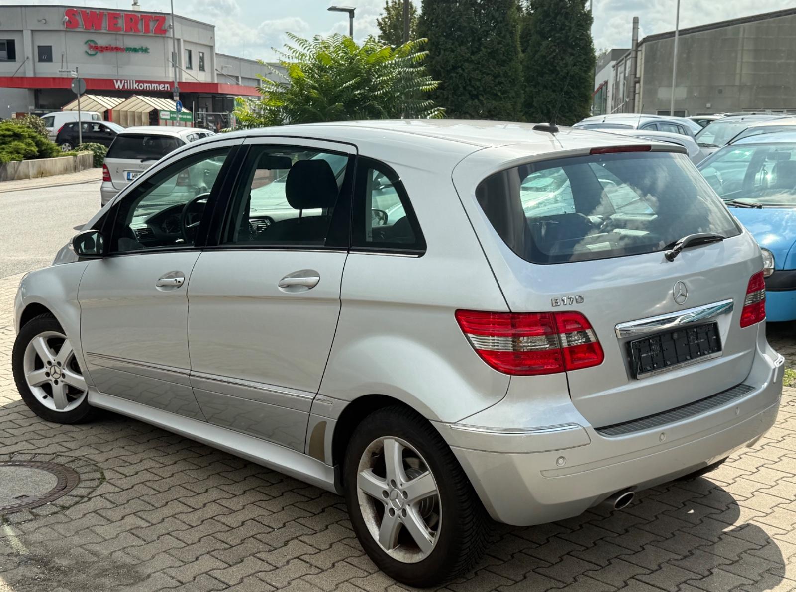 Mercedes-Benz B170 2005 — engine 1.699 cm³, 116 HP (85kW)