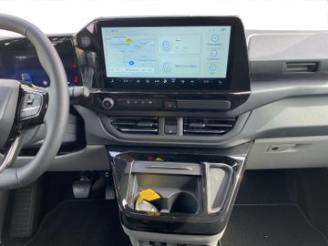 Ford Tourneo Custom 320 L1 Titanium FWD Navi+LED+DAB