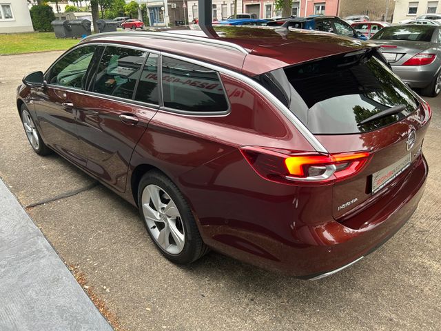 Fahrzeugabbildung Opel Insignia B Sports Tourer Dynamic 4x4 Aut.+Navi+