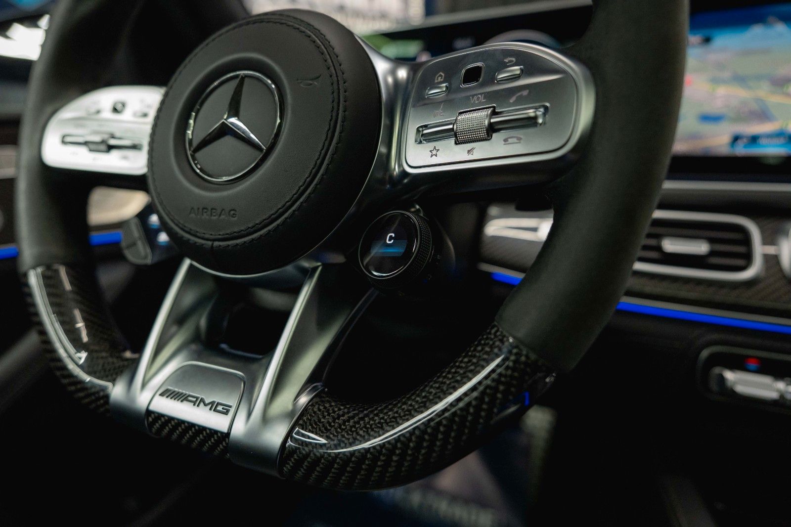 Fahrzeugabbildung Mercedes-Benz GLS 63 AMG 4Matic+ Driver's Package Carbon *ACC*