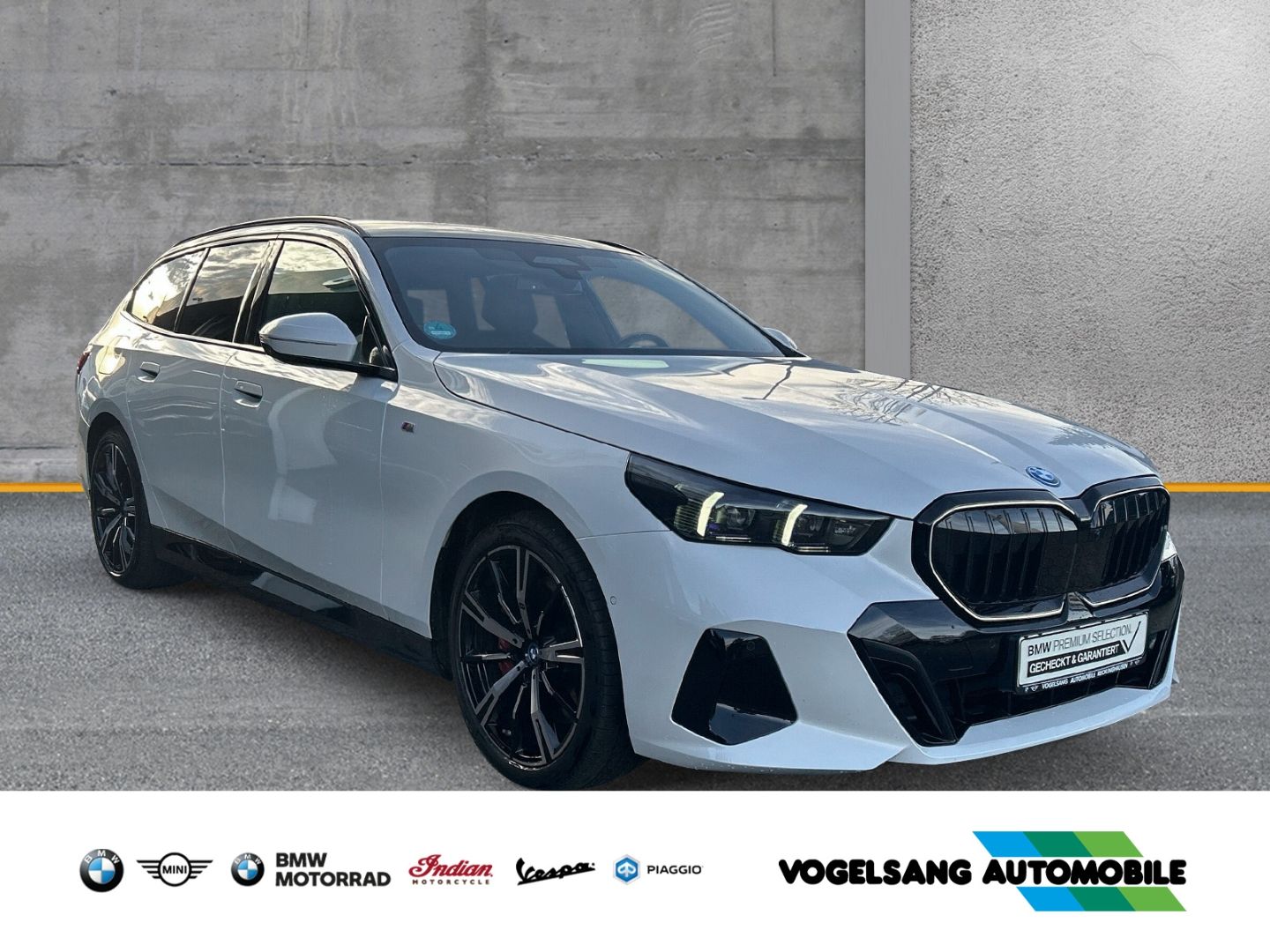 Fahrzeugabbildung BMW 550 e xDrive Touring,M Sport,AHK,Panodach,HeadUp