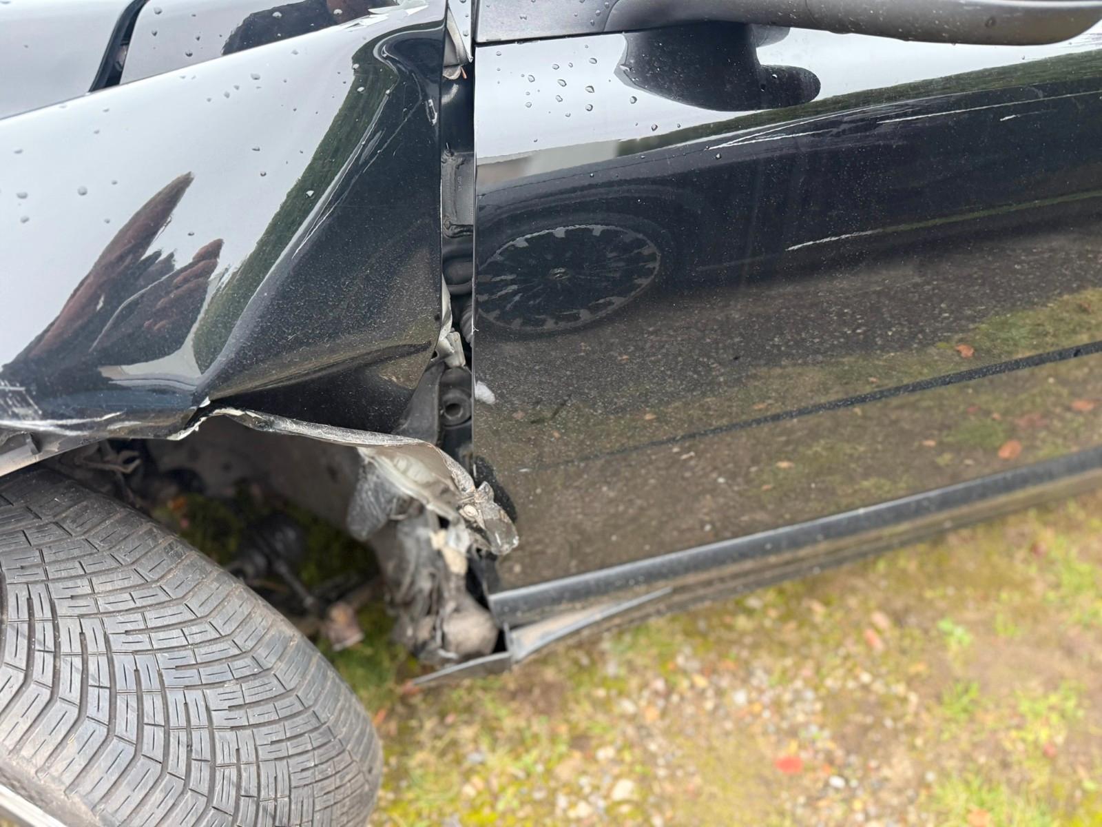 Volvo V70 2011 — photo 21