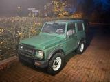 Suzuki Samurai SJ 413 - Suzuki: 413 Sj