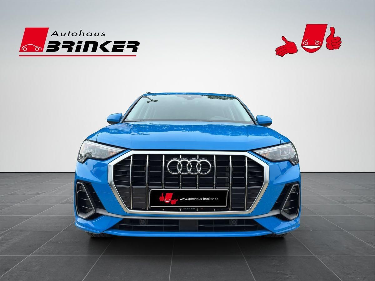 Audi Q3 1,4 eTFSI S Line Bluetooth LED foto 2