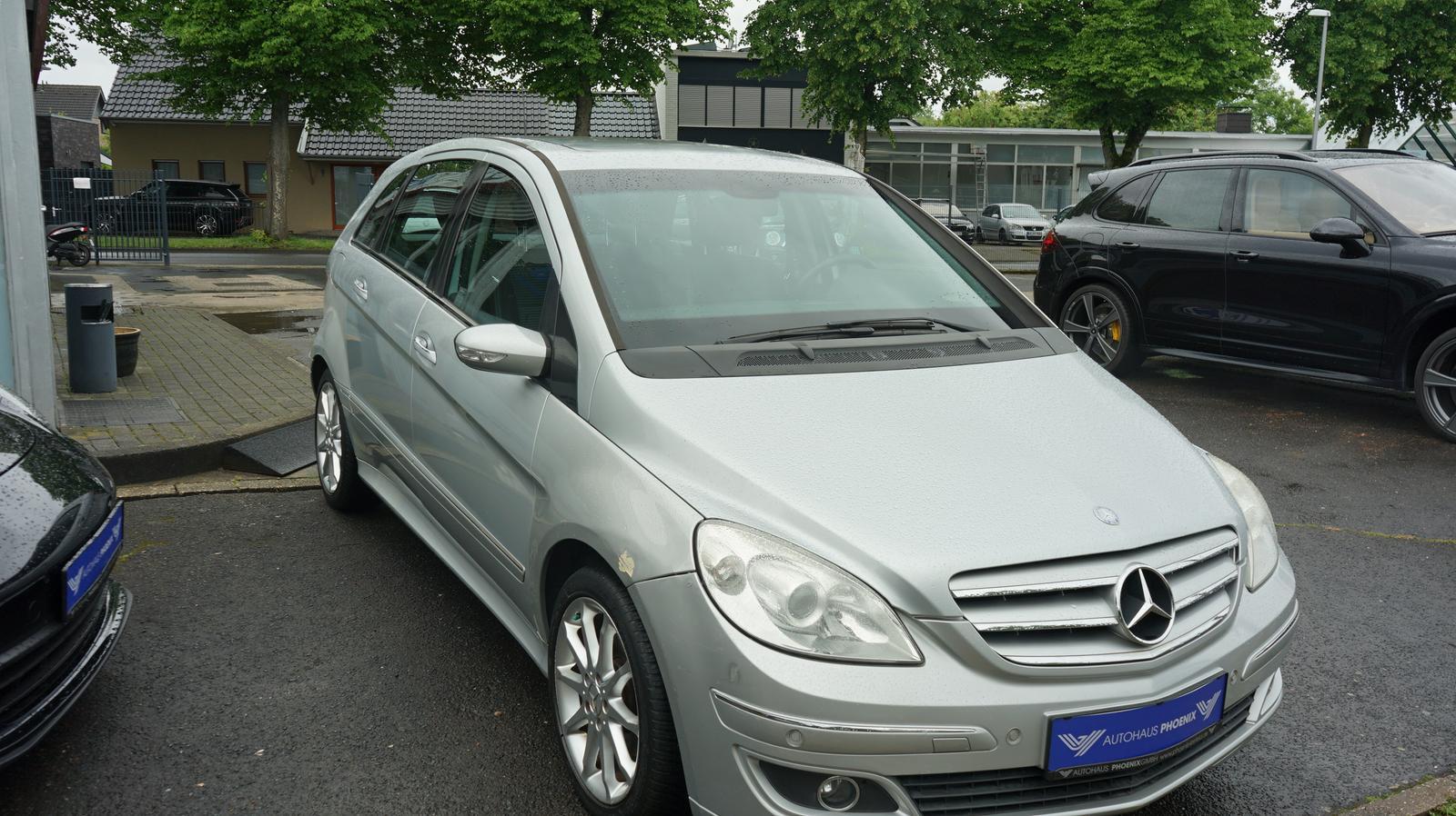 Mercedes-Benz B 200 2.0 CDI Sport Paket-Lamellendach-Navi-PTS-