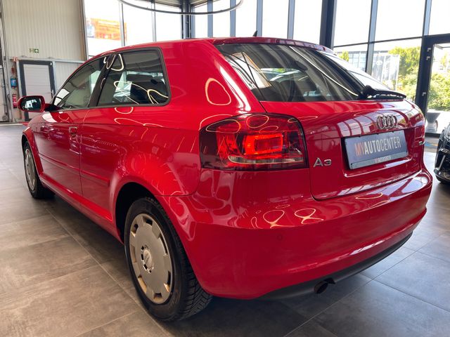 Audi A3 2.0 TDI Attraction*TÜV1226*Klima*Schiebedach