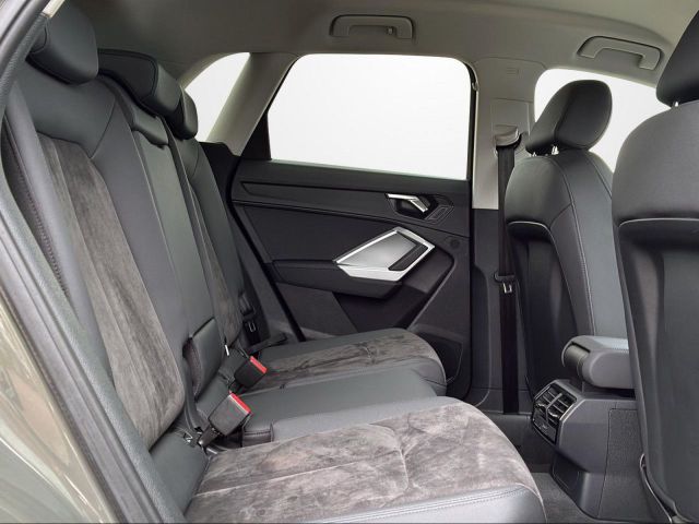 Q3 40 TFSI QUATTRO ADVANCED AZV+MATRIX+NAVI