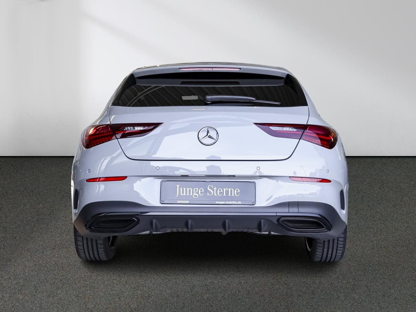 Mercedes-Benz CLA 200 SB AMG Special Edition Night 19 Pano foto 5