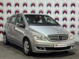 Mercedes-Benz B 200 B B 200 - gebrauchte Mercedes-Benz B 200 aus dem Jahr 2005