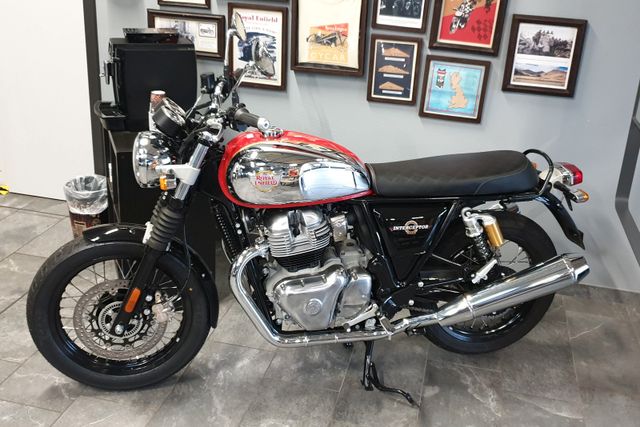 Royal Enfield Interceptor 650 EUR5, Aussteller mit 155km