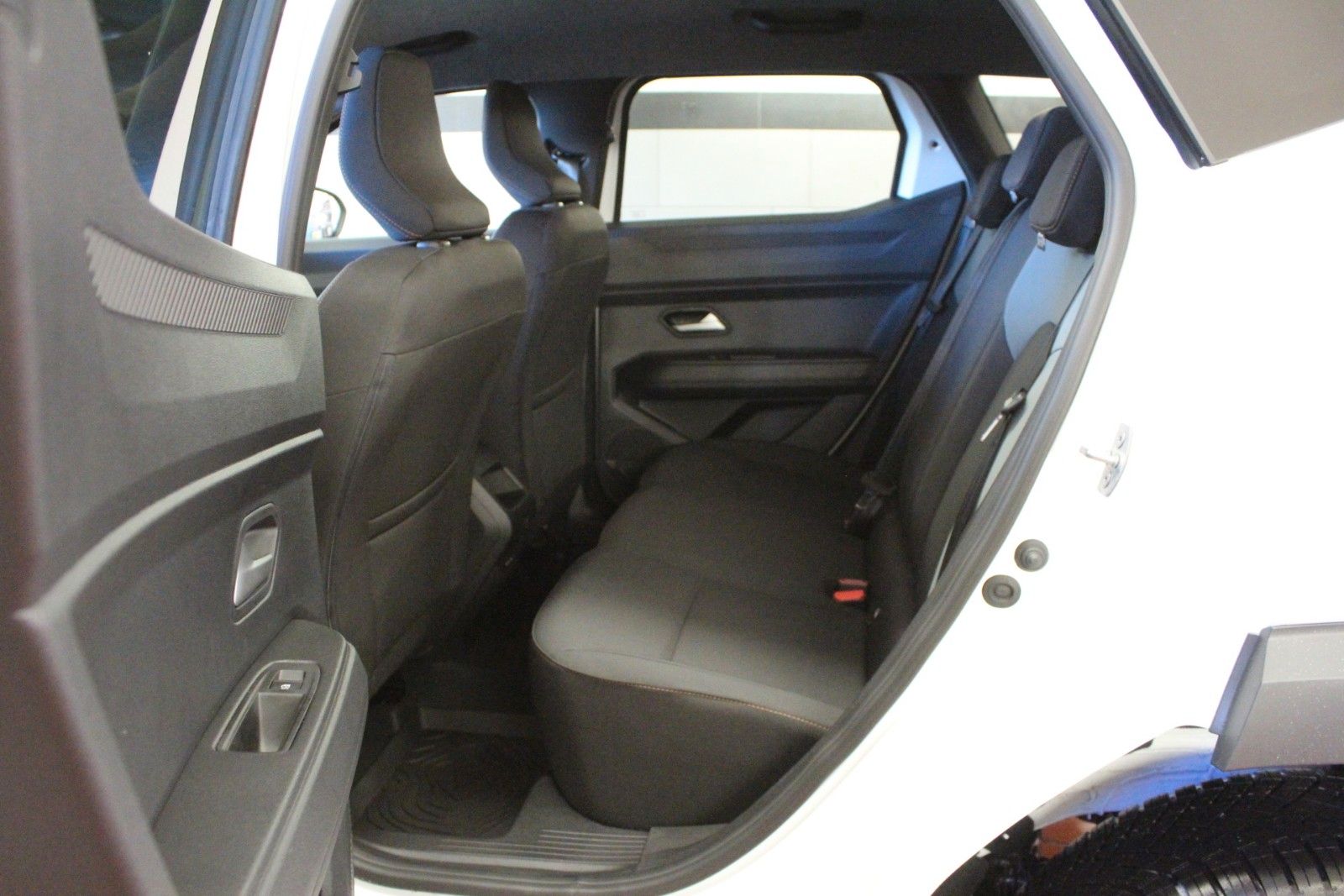 Fahrzeugabbildung Dacia Duster hybrid-G 150 4x4 Extreme  MY26