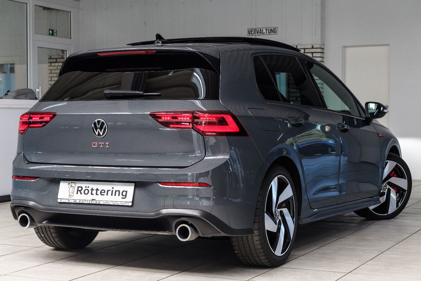 Fahrzeugabbildung Volkswagen Golf VIII GTI +Matrix +Panorama +LED +ACC