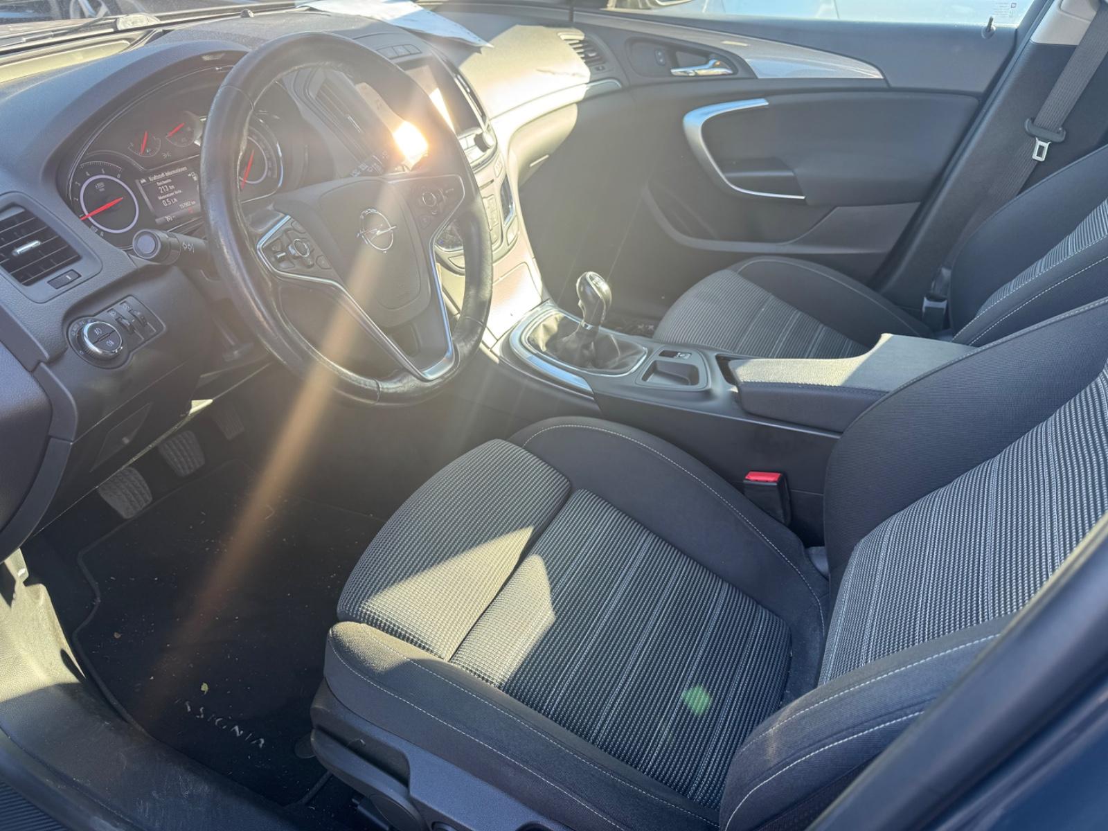 Opel Insignia 2015 — photo 14