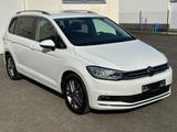 Volkswagen Touran Highline 1.5 TSI ACC|LED|MASSAGE|KEYLESS - VW Touran Gebrauchtwagen in Bielefeld