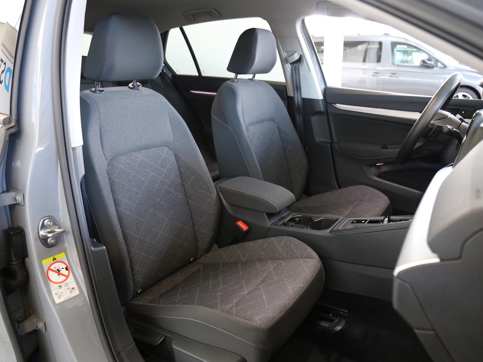 Volkswagen Golf Life 2.0TDI LED NAVIGATION PRO SHZ ACC APP, миниатюра 27