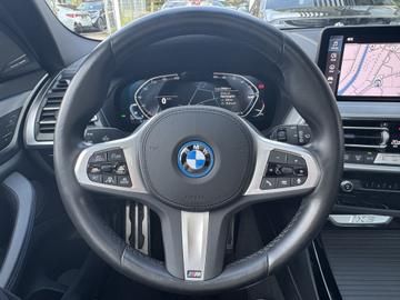 صورة 7 لـ 2024 BMW IX3