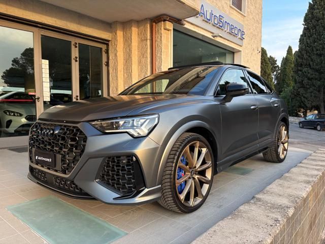 Image of Audi Q3
