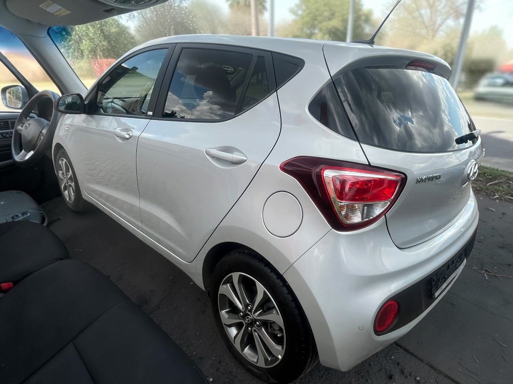 Image of Hyundai i10