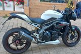 Triumph Speed Triple RS weiß / carbon - SPEED TRIPLE